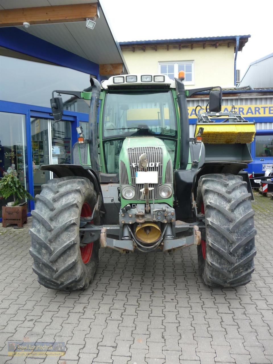 Traktor типа Fendt Favorit 716 Vario, Gebrauchtmaschine в Rhaunen (Фотография 2)