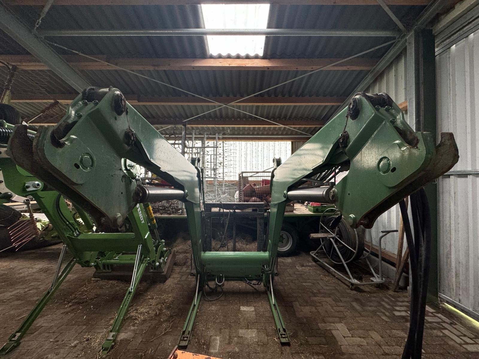 Traktor del tipo Fendt Favorit 716 Vario, Gebrauchtmaschine In Jemgum (Immagine 5)