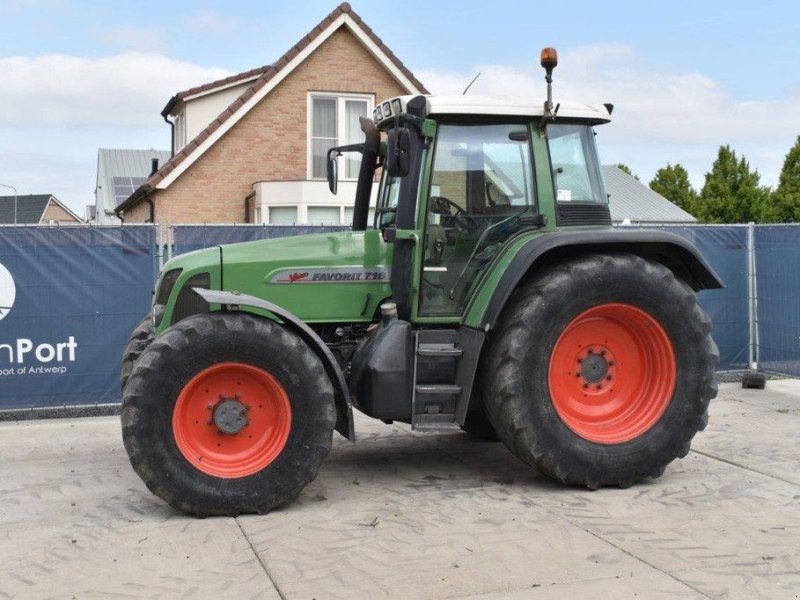 Traktor типа Fendt Favorit 716, Gebrauchtmaschine в Antwerpen (Фотография 1)