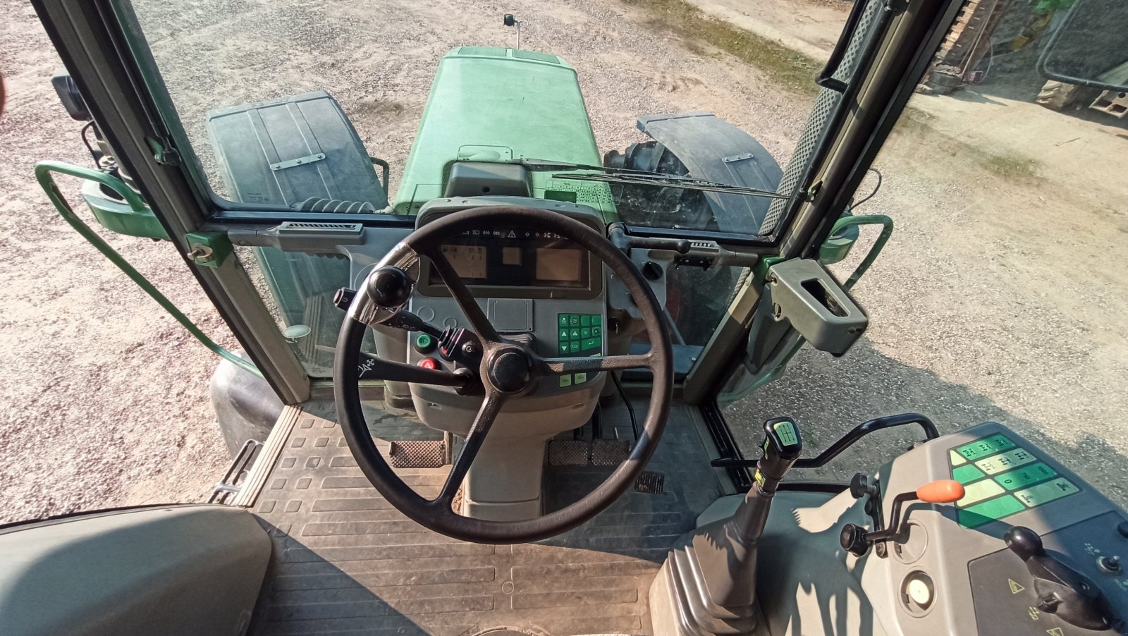 Traktor typu Fendt Favorit 816, Gebrauchtmaschine w Saarlouis (Zdjęcie 3)