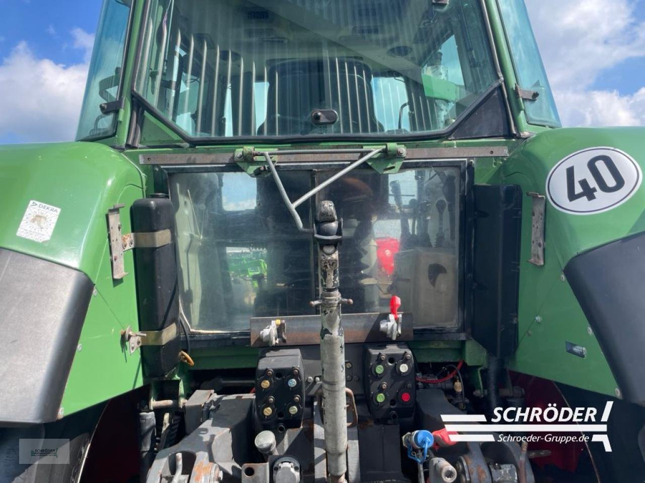 Traktor van het type Fendt FAVORIT 822, Gebrauchtmaschine in Wildeshausen (Foto 18)