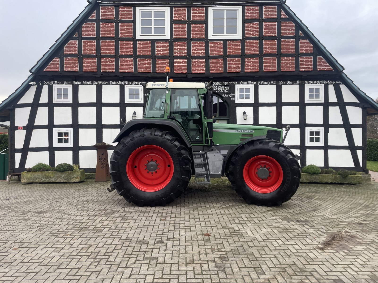 Traktor типа Fendt Favorit 824, Gebrauchtmaschine в Bohmte (Фотография 7)