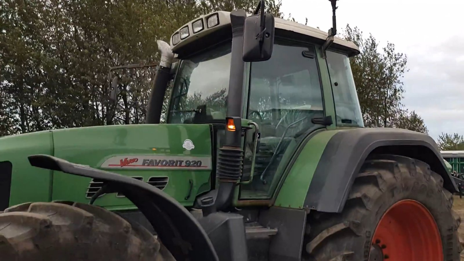 Traktor от тип Fendt Favorit 920 Vario, Gebrauchtmaschine в Casic (Снимка 8)