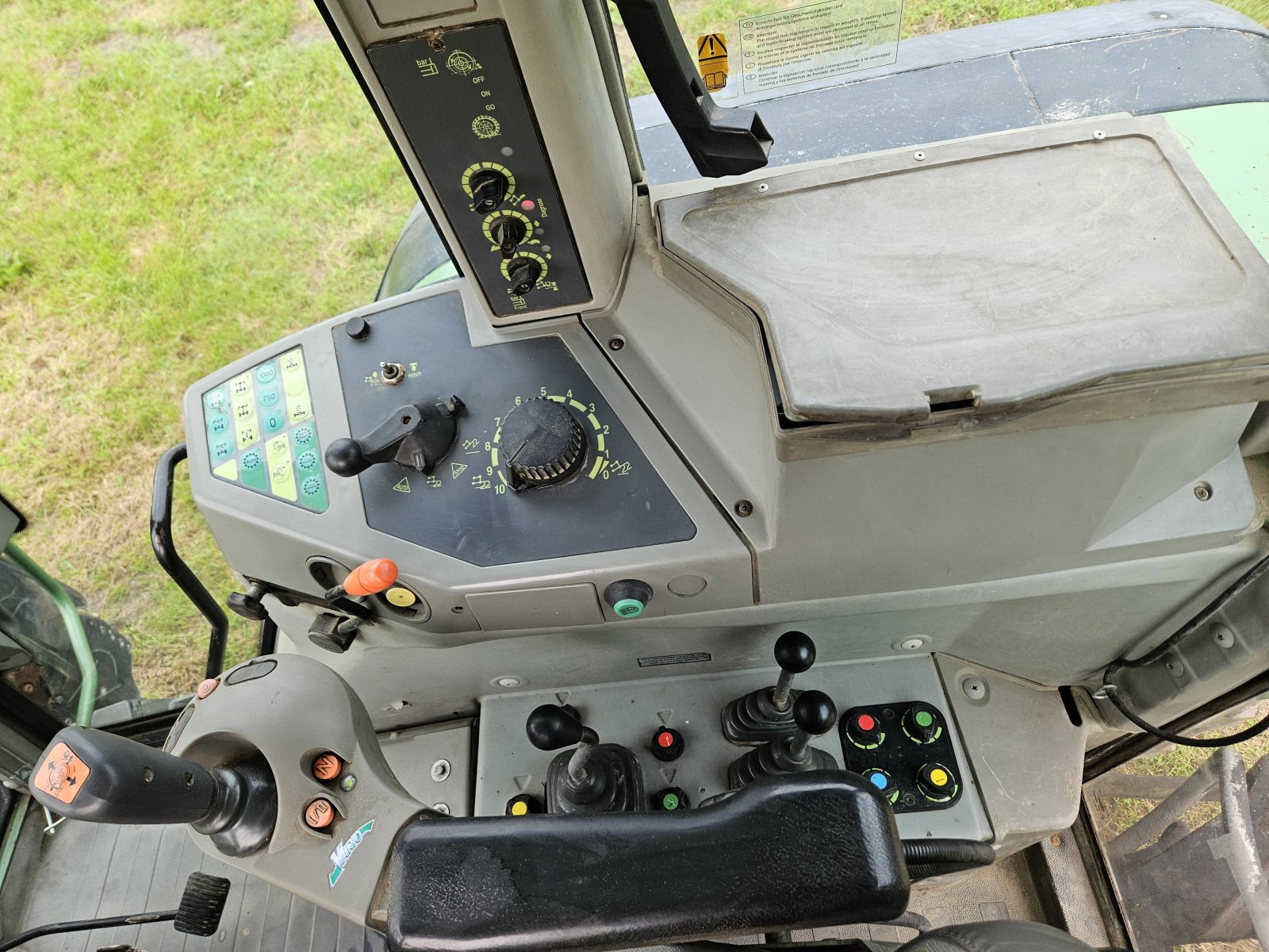 Traktor of the type Fendt Favorit 920 Vario, Gebrauchtmaschine in Süderhastedt (Picture 11)