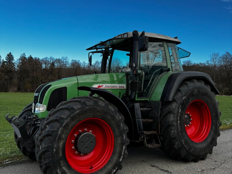 Traktor типа Fendt Favorit 924 Vario, Gebrauchtmaschine в Biessenhofen (Фотография 1)