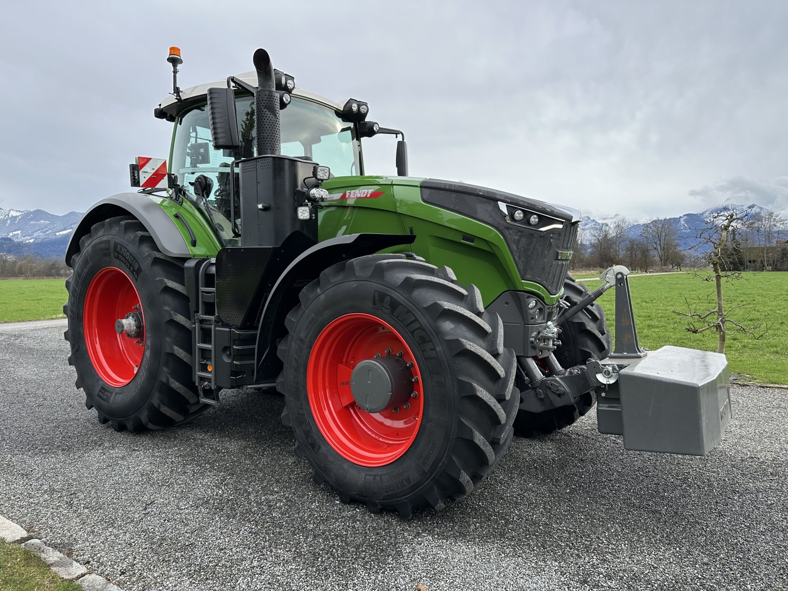 Traktor типа Fendt Fendt 1050 - Garantie bis 2026, Gebrauchtmaschine в Rankweil (Фотография 1)