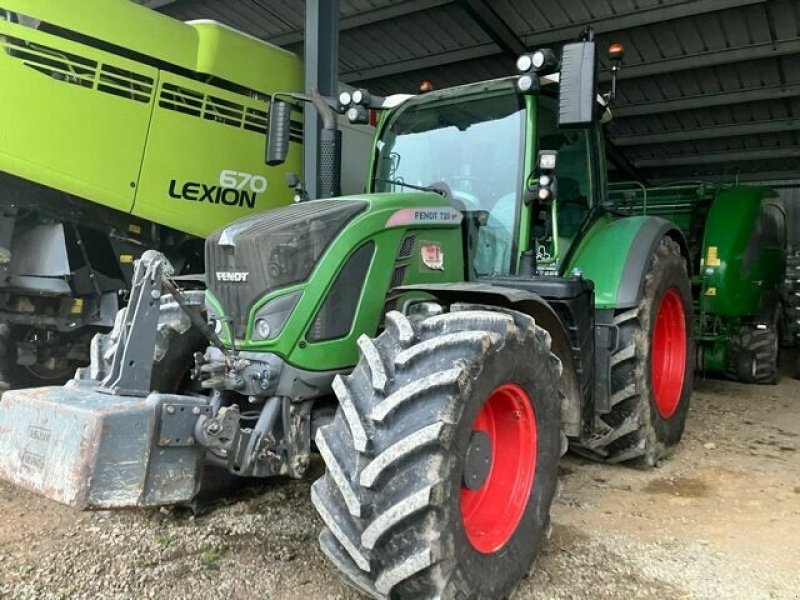 Traktor van het type Fendt FENDT 720 VARIO, Gebrauchtmaschine in Feurs (Foto 1)