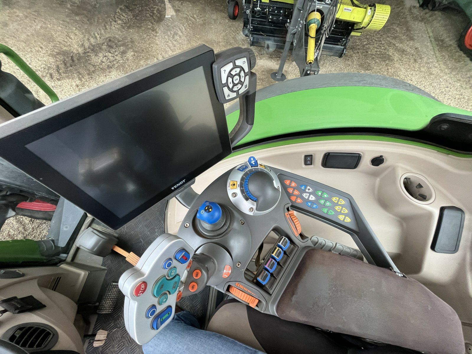 Traktor a típus Fendt FENDT 722 PROFI PLUS, Gebrauchtmaschine ekkor: PONTIVY (Kép 3)