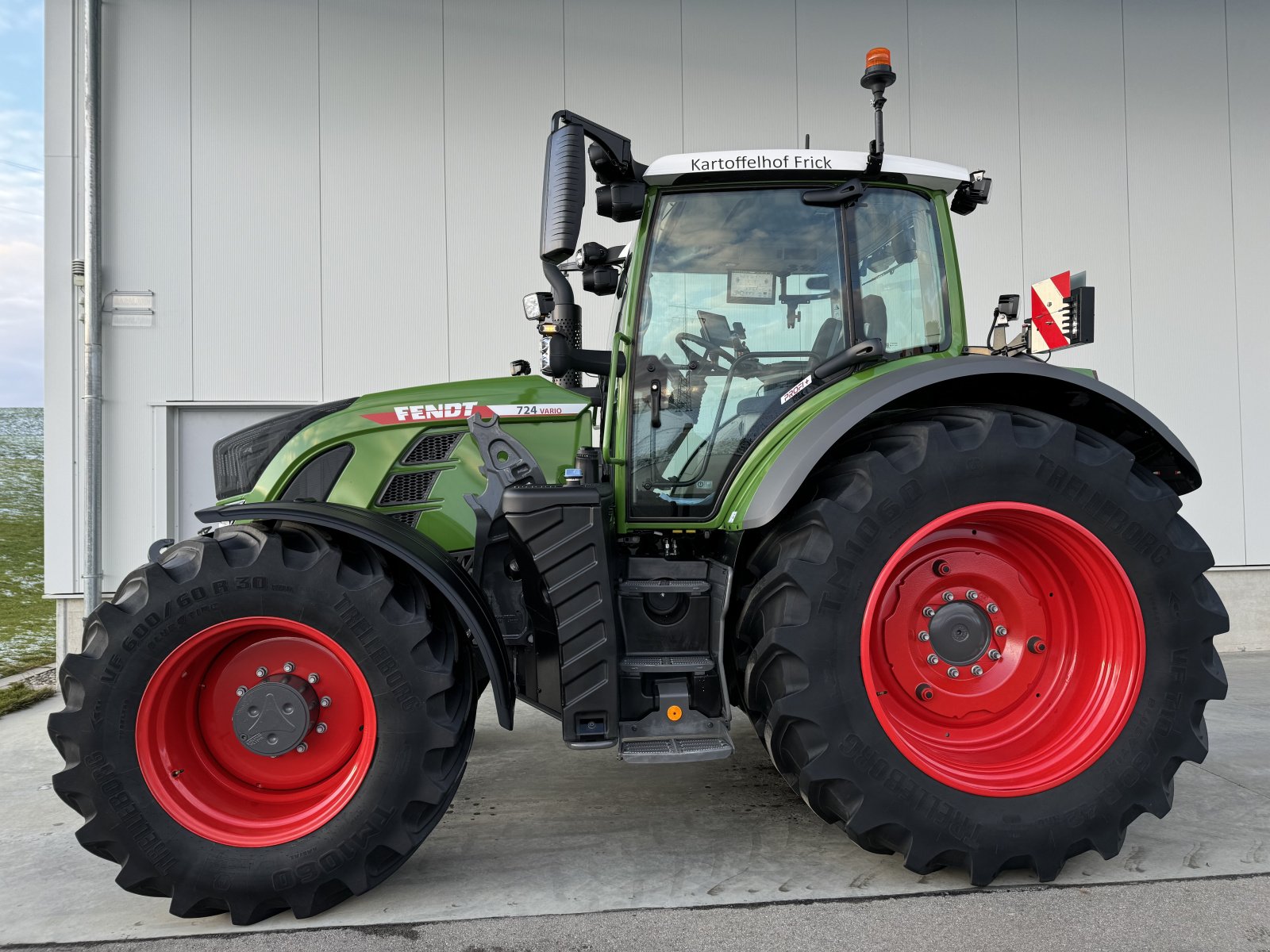 Traktor типа Fendt Fendt 724 Gen6, Gebrauchtmaschine в Pfullendorf (Фотография 1)