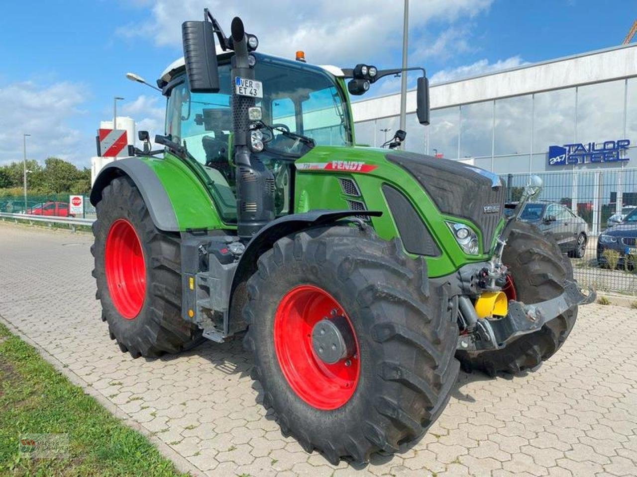 Traktor Türe ait Fendt FENDT 724 PROFI+, Gebrauchtmaschine içinde Oyten (resim 3)