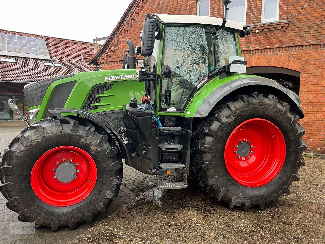 Traktor типа Fendt Fendt 828 Vario S4, Gebrauchtmaschine в Coppenbruegge (Фотография 3)