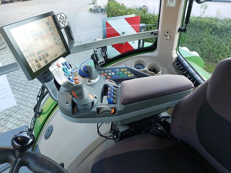 Traktor of the type Fendt Fendt 942 Vario Gen6 Profi Plus 1900h VarioGrip LED RÜFA Garantie, Gebrauchtmaschine in Tirschenreuth (Picture 22)