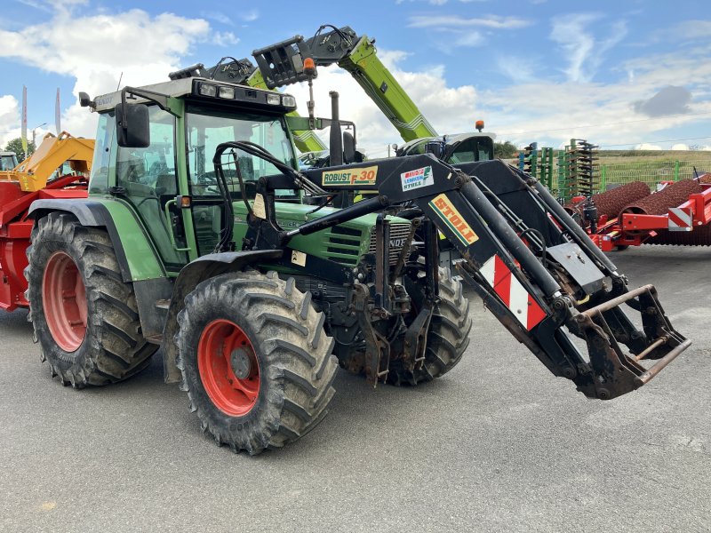 Traktor Türe ait Fendt FENDT FARMER 309, Gebrauchtmaschine içinde BLENDECQUES (resim 1)