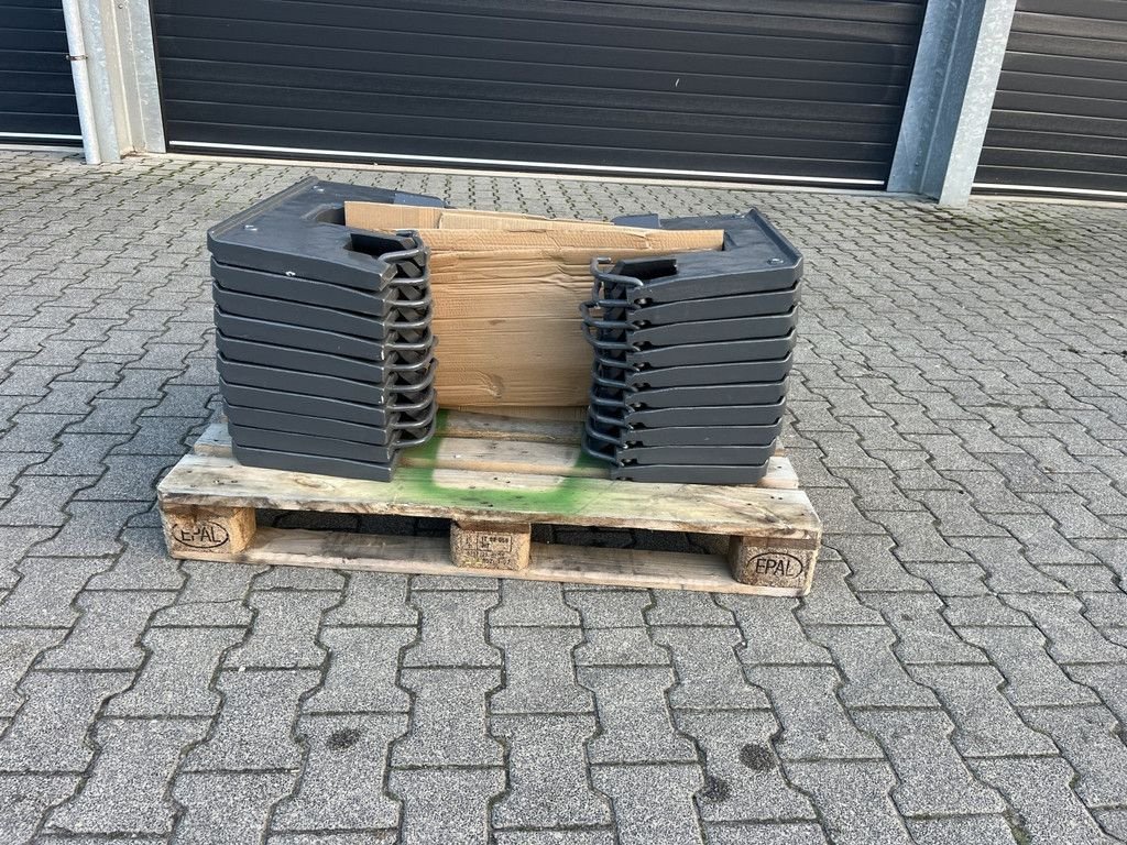 Traktor du type Fendt Frontgewicht / bumper, Gebrauchtmaschine en Hapert (Photo 9)