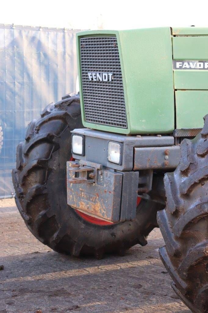 Traktor van het type Fendt FWA 382 S, Gebrauchtmaschine in Antwerpen (Foto 11)