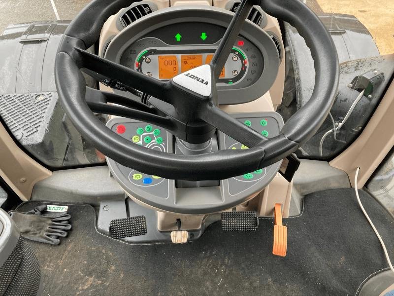 Traktor del tipo Fendt Marque Fendt, Gebrauchtmaschine en Levier (Imagen 8)