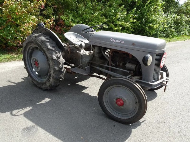 Traktor du type Fendt Tef benzine peteroleum, Gebrauchtmaschine en Losdorp