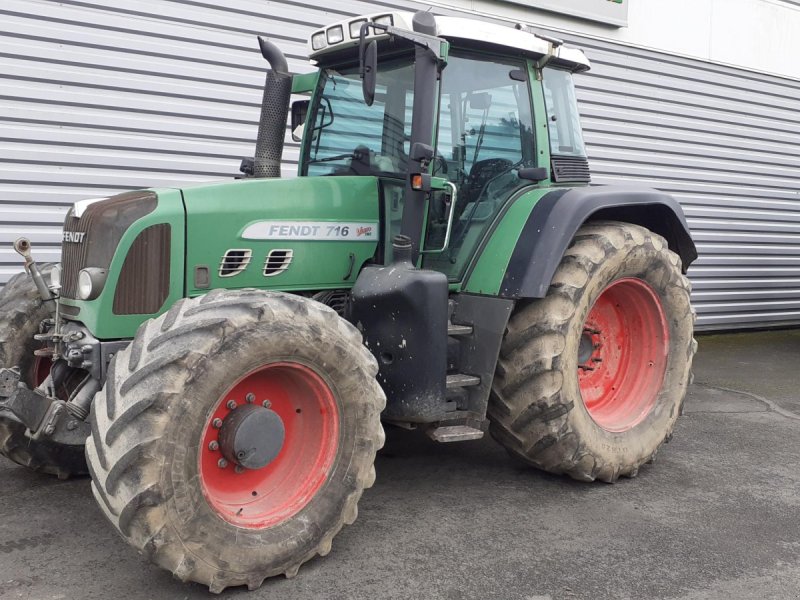 Traktor del tipo Fendt TRACTEUR OCC, Gebrauchtmaschine In Les Touches