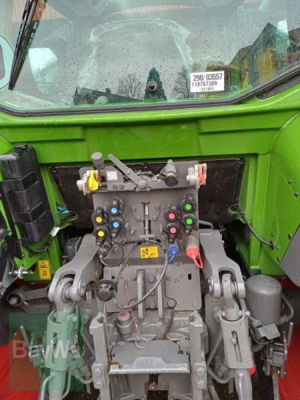 Traktor van het type Fendt TRAKTOR 211 S VARIO GEN3, Gebrauchtmaschine in Schwäbisch Gmünd - Herlikofen (Foto 8)