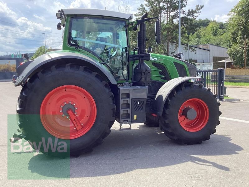 Traktor of the type Fendt TRAKTOR 828 VARIO S4 PROFI PLU, Gebrauchtmaschine in Nuertingen (Picture 2)