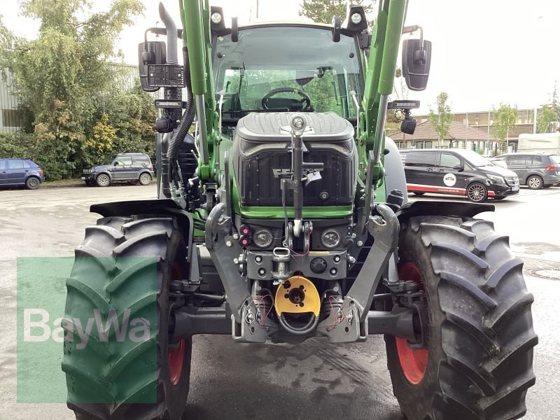 Traktor des Typs Fendt TRAKTOR FENDT 211 S VARIO GEN3, Gebrauchtmaschine in Nuertingen (Bild 4)