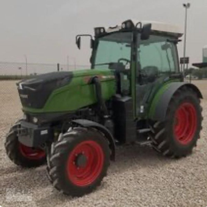 Traktor du type Fendt Vario 210 P one, Neumaschine en Pfeffenhausen (Photo 1)