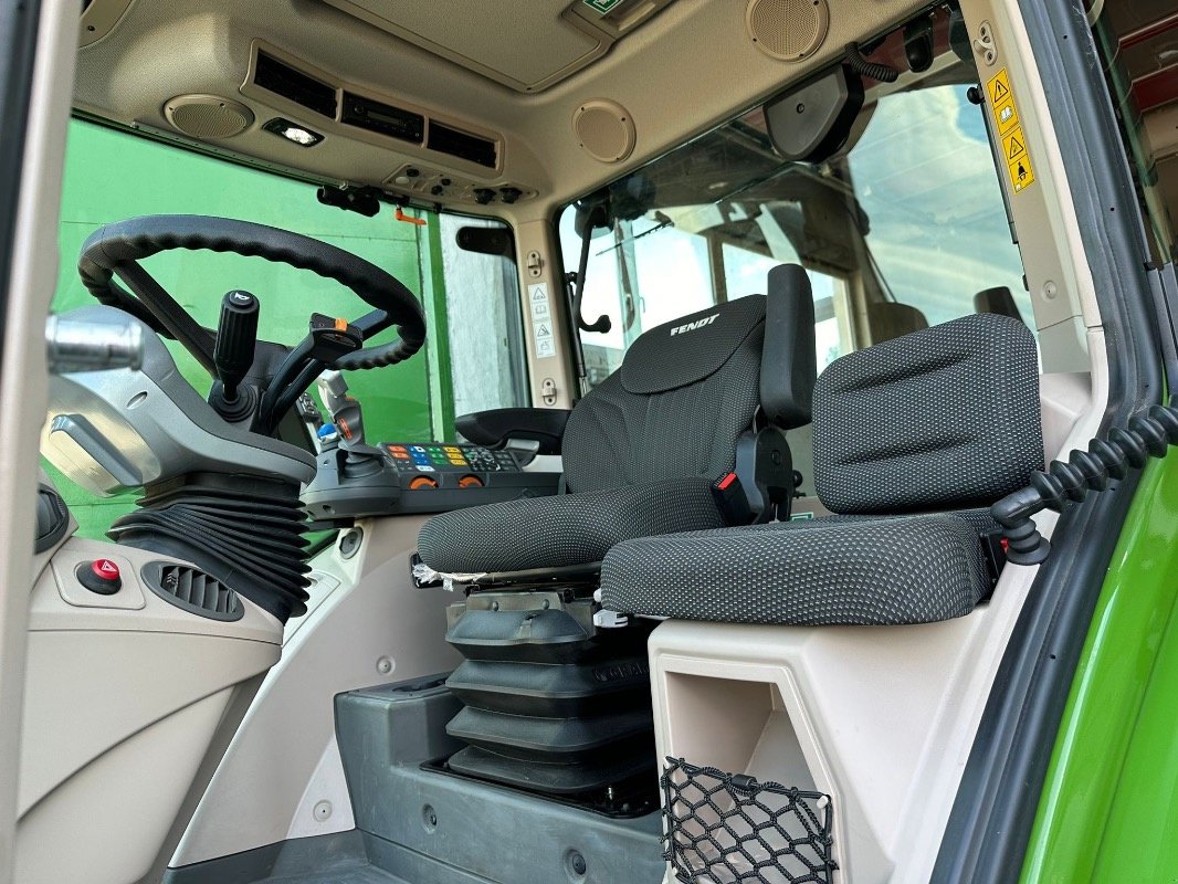 Traktor van het type Fendt Vario 313 Profi, Gebrauchtmaschine in Liebenwalde (Foto 3)