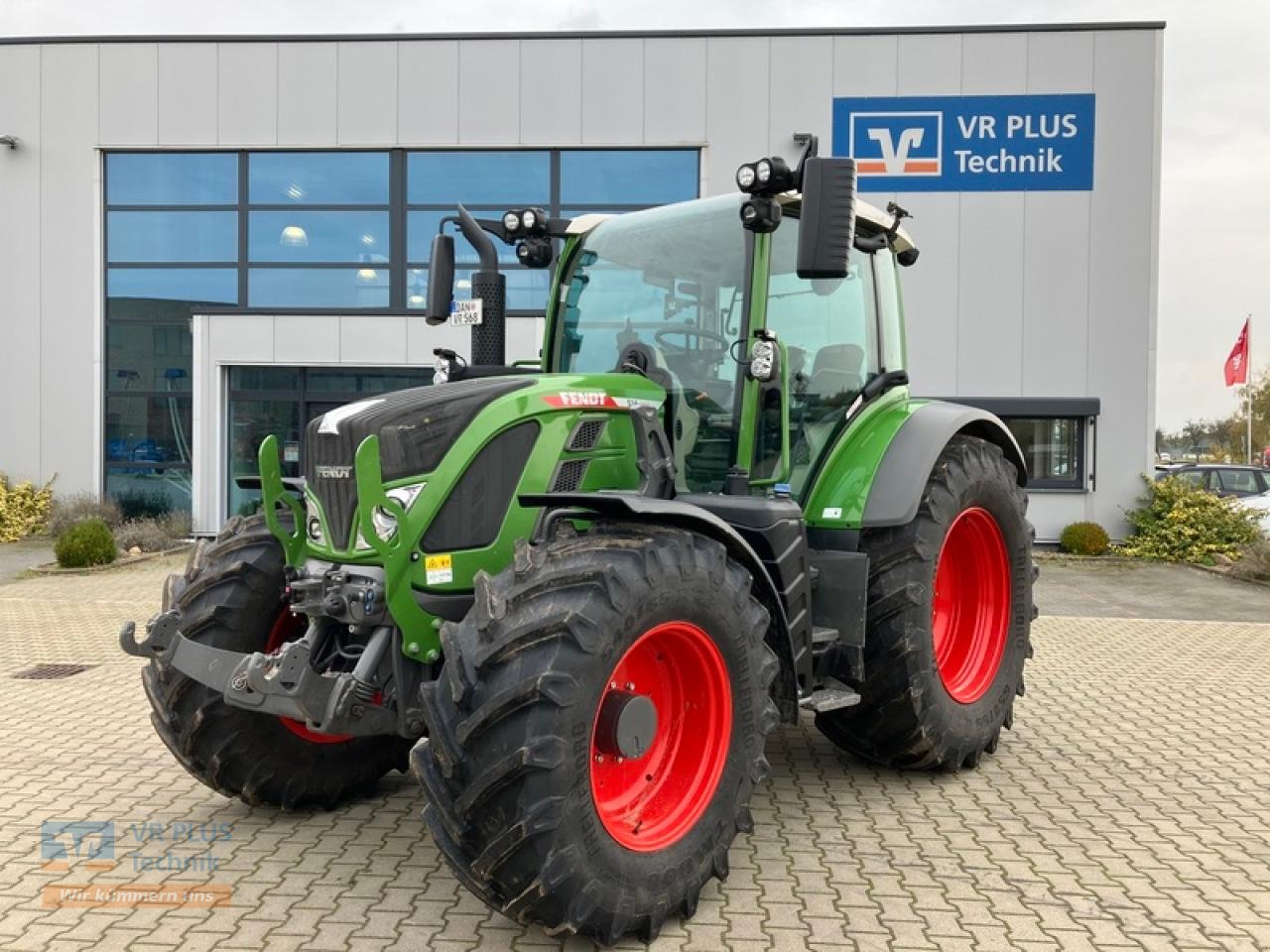 Traktor des Typs Fendt VARIO 516 VARIO GEN 3 // RTK, Gebrauchtmaschine in Osterburg (Bild 1)