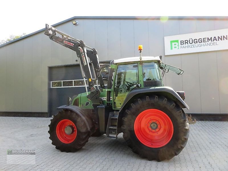 Traktor typu Fendt Vario 714TMS mit Stoll Frontlader, Gebrauchtmaschine v Meppen