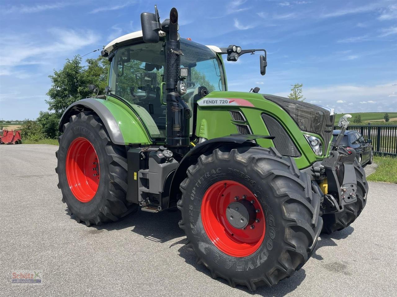 Traktor des Typs Fendt Vario 720 Profi Plus S4, Gebrauchtmaschine in Schierling (Bild 8)