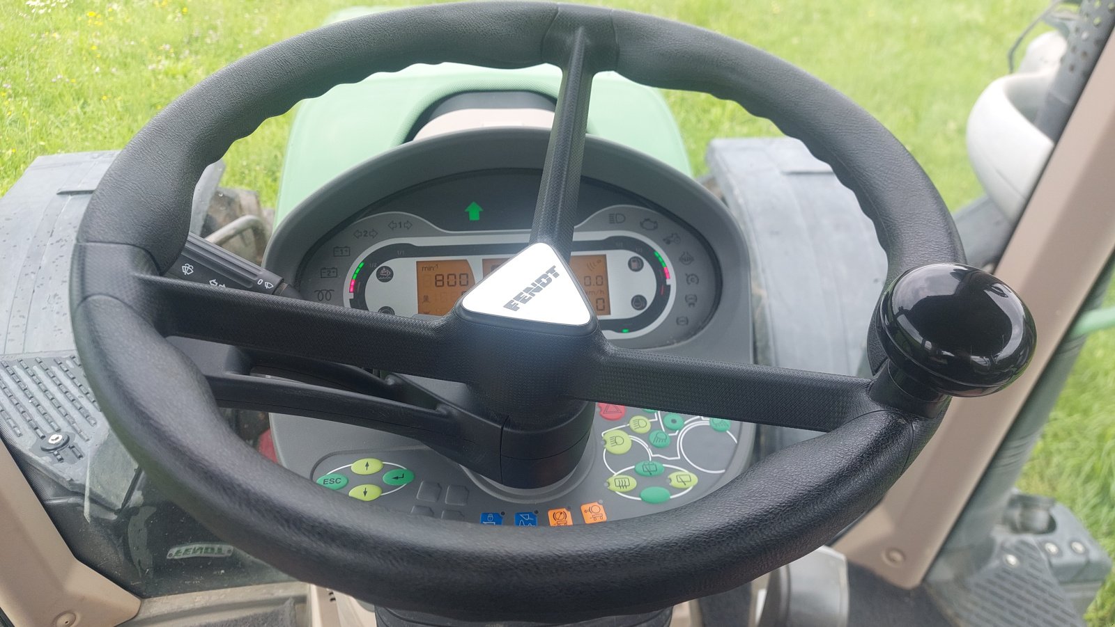 Traktor des Typs Fendt Vario 720 S4 Profi Plus, Gebrauchtmaschine in Dinkelscherben (Bild 11)