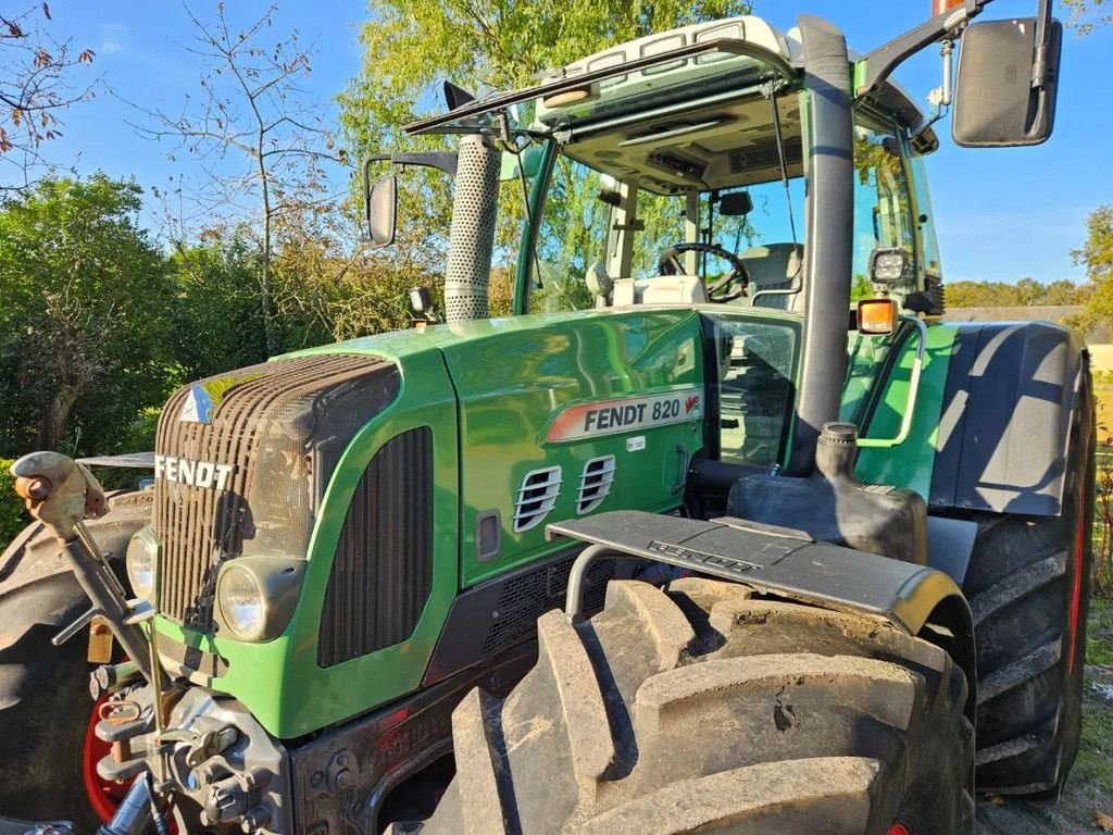 Traktor des Typs Fendt Vario 820 (718 818), Gebrauchtmaschine in Bergen op Zoom (Bild 2)