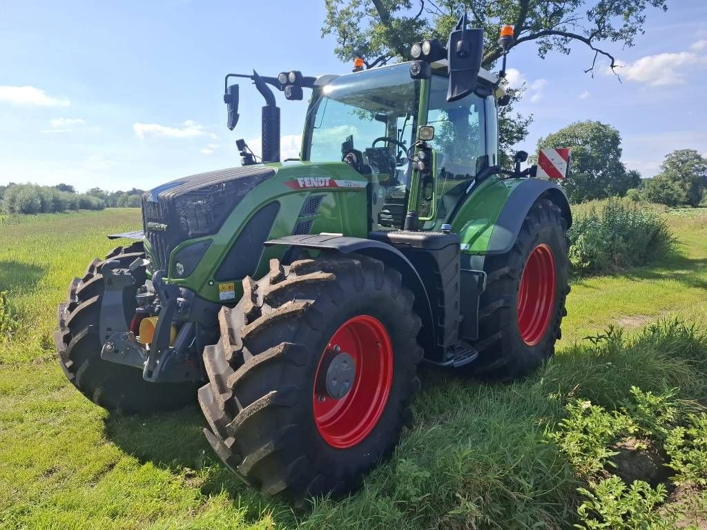 Traktor Türe ait Fendt Vario TMS 722 Power Gen 6 Setting 2, Neumaschine içinde Borne (resim 2)