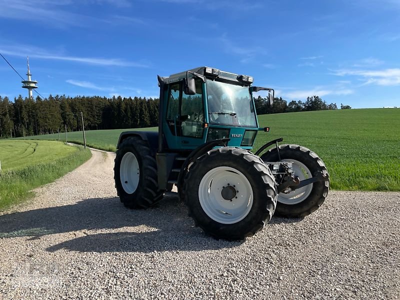 Traktor от тип Fendt Xylon 520, Gebrauchtmaschine в Pfeffenhausen (Снимка 8)