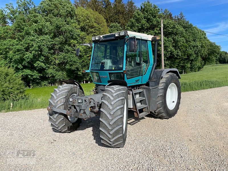 Traktor от тип Fendt Xylon 520, Gebrauchtmaschine в Pfeffenhausen (Снимка 1)