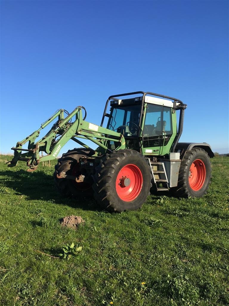 Traktor Türe ait Fendt Xylon 524 Frontlæsser og front pto, Gebrauchtmaschine içinde Rødekro (resim 1)