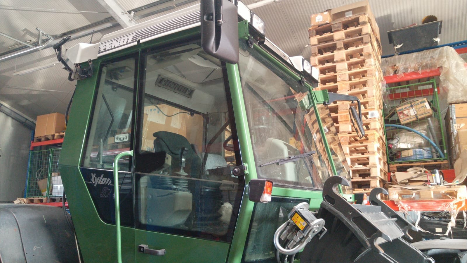 Traktor van het type Fendt Xylon 524, Gebrauchtmaschine in Cham (Foto 1)