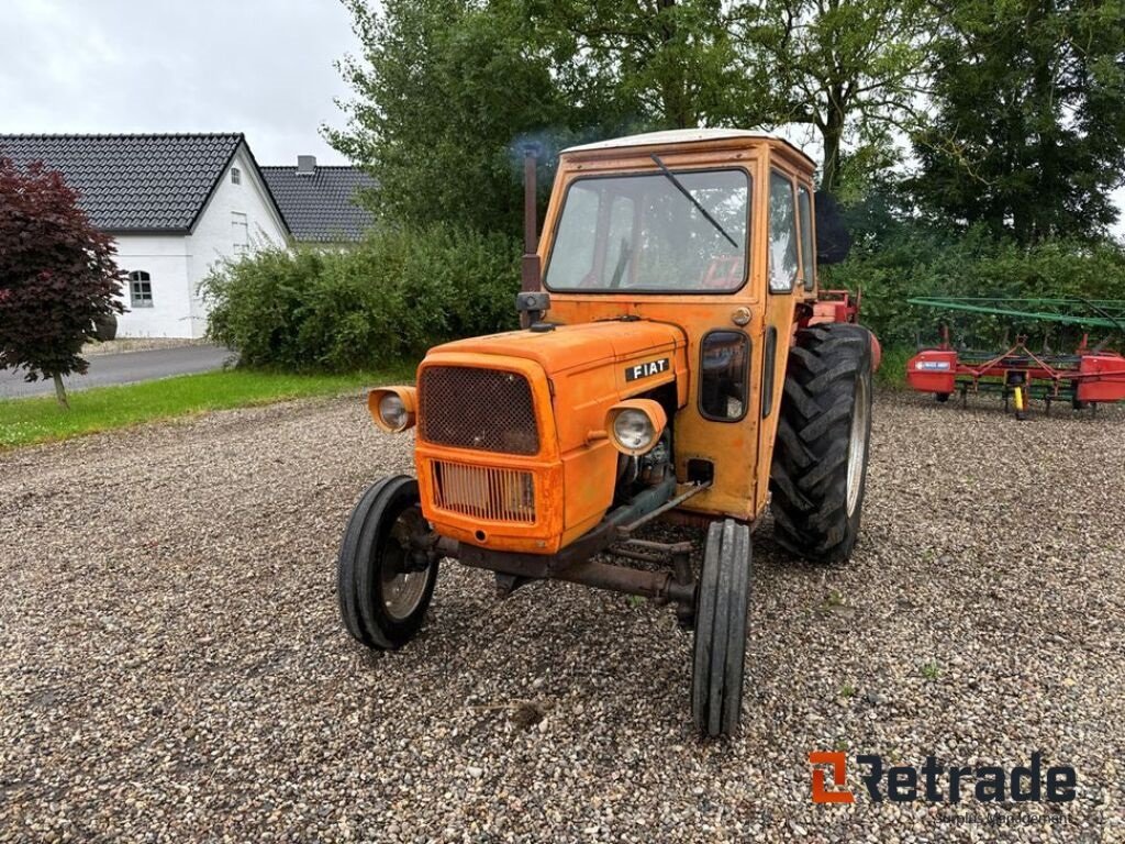 Traktor Türe ait Fiat 315, Gebrauchtmaschine içinde Rødovre (resim 2)