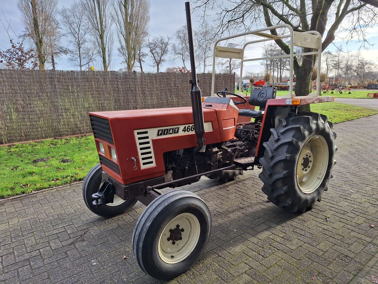 Traktor Türe ait Fiat 446, Gebrauchtmaschine içinde Wenum Wiesel (resim 1)