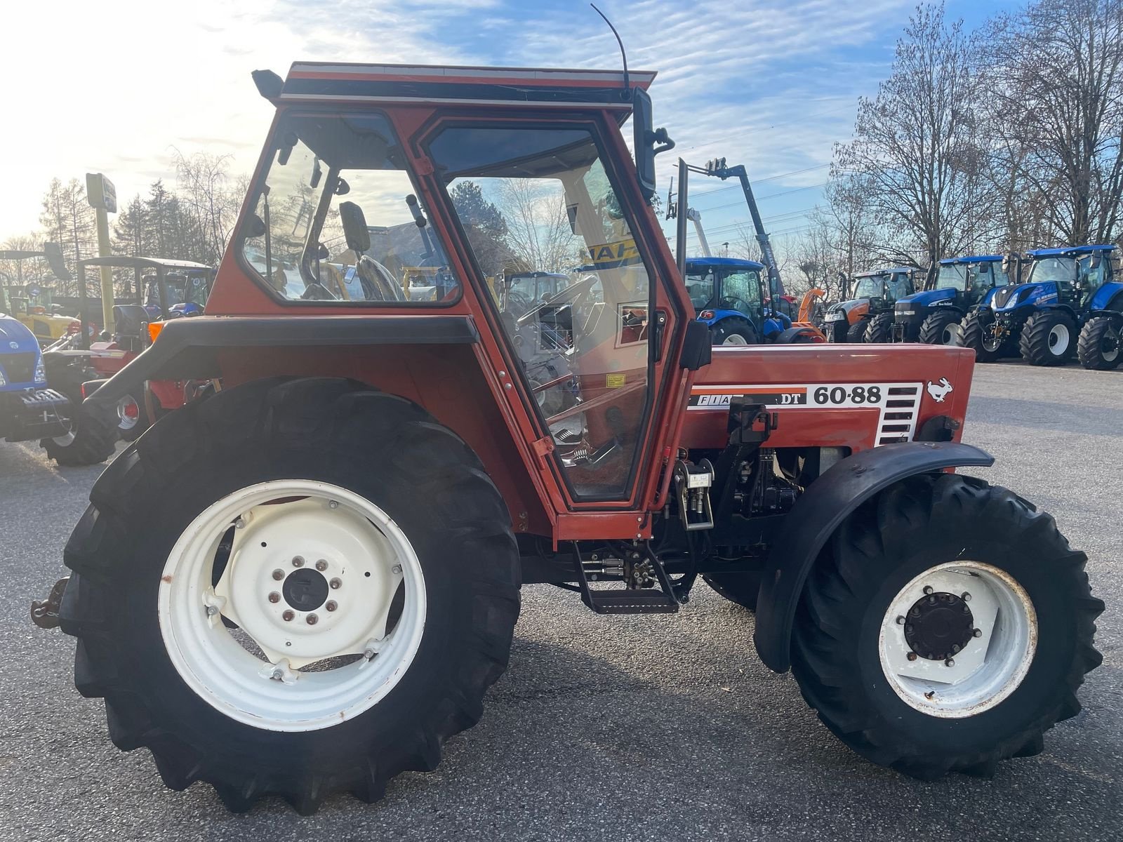 Traktor des Typs Fiat 60-88 DT, Gebrauchtmaschine in Burgkirchen (Bild 7)