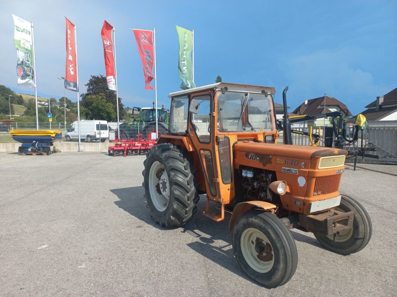 Traktor typu Fiat 640, Gebrauchtmaschine v Saxen