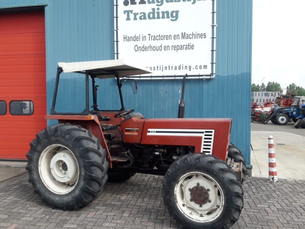 Traktor du type Fiat 65-66 DT, Gebrauchtmaschine en Klundert (Photo 1)