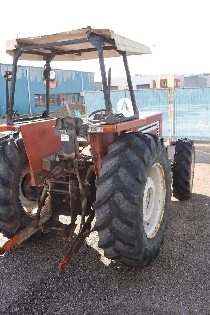 Traktor типа Fiat 65-66DT, Gebrauchtmaschine в Antwerpen (Фотография 5)