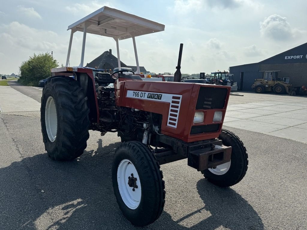 Traktor du type Fiat 766, Gebrauchtmaschine en Callantsoog (Photo 4)