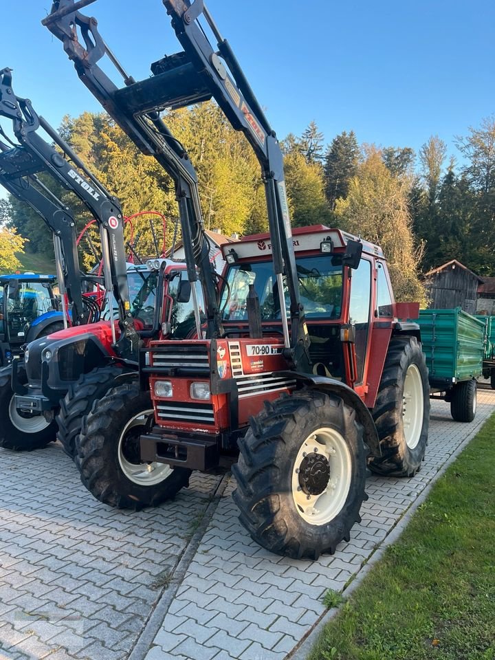 Traktor van het type Fiat New Holland 70-90DT/ Frontlader, Gebrauchtmaschine in Fürsteneck (Foto 1)