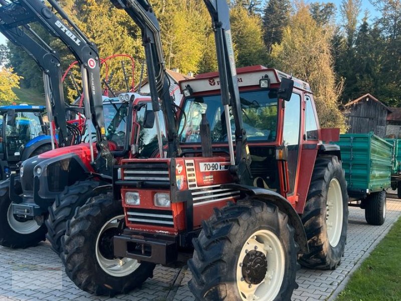 Traktor van het type Fiat New Holland 70-90DT/ Frontlader, Gebrauchtmaschine in Fürsteneck