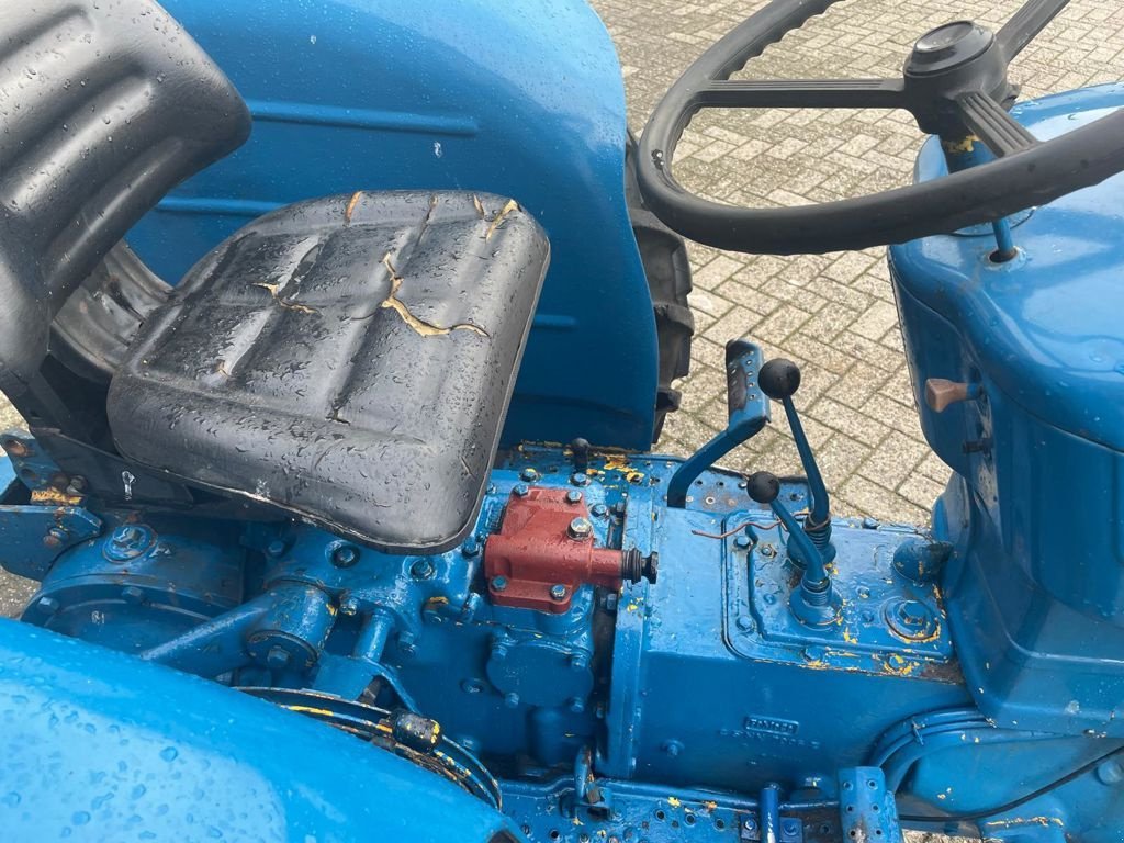 Traktor van het type Ford 2000, Gebrauchtmaschine in MARIENHEEM (Foto 5)