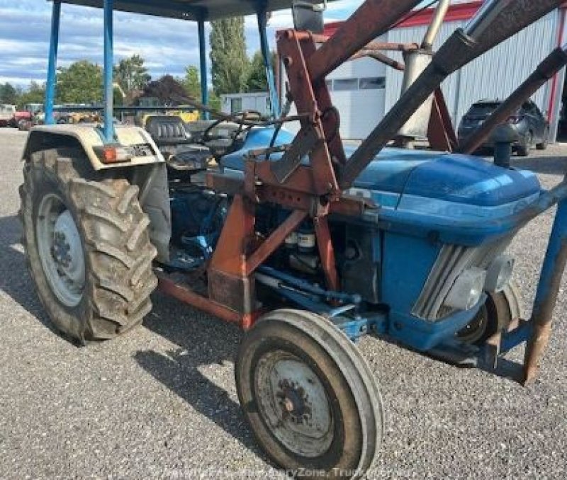 Traktor van het type Ford 2910, Gebrauchtmaschine in HABSHEIM (Foto 3)