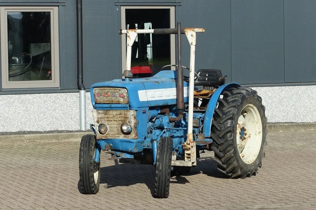 Traktor van het type Ford 3000 2wd / Smalspoortrekker, Gebrauchtmaschine in Swifterband (Foto 1)