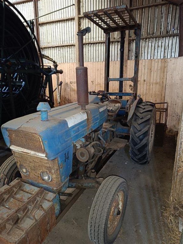 Traktor типа Ford 3000 m byggelift ca. 5 løft, Gebrauchtmaschine в Egtved (Фотография 5)